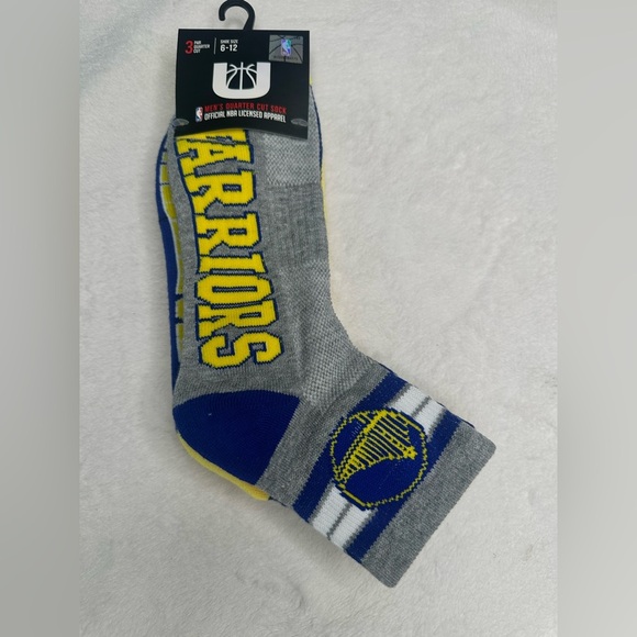 NBA Licensed Golden State Warriors Men's Quarter Cut 3 pack socks Size 6-12 - Picture 1 of 8